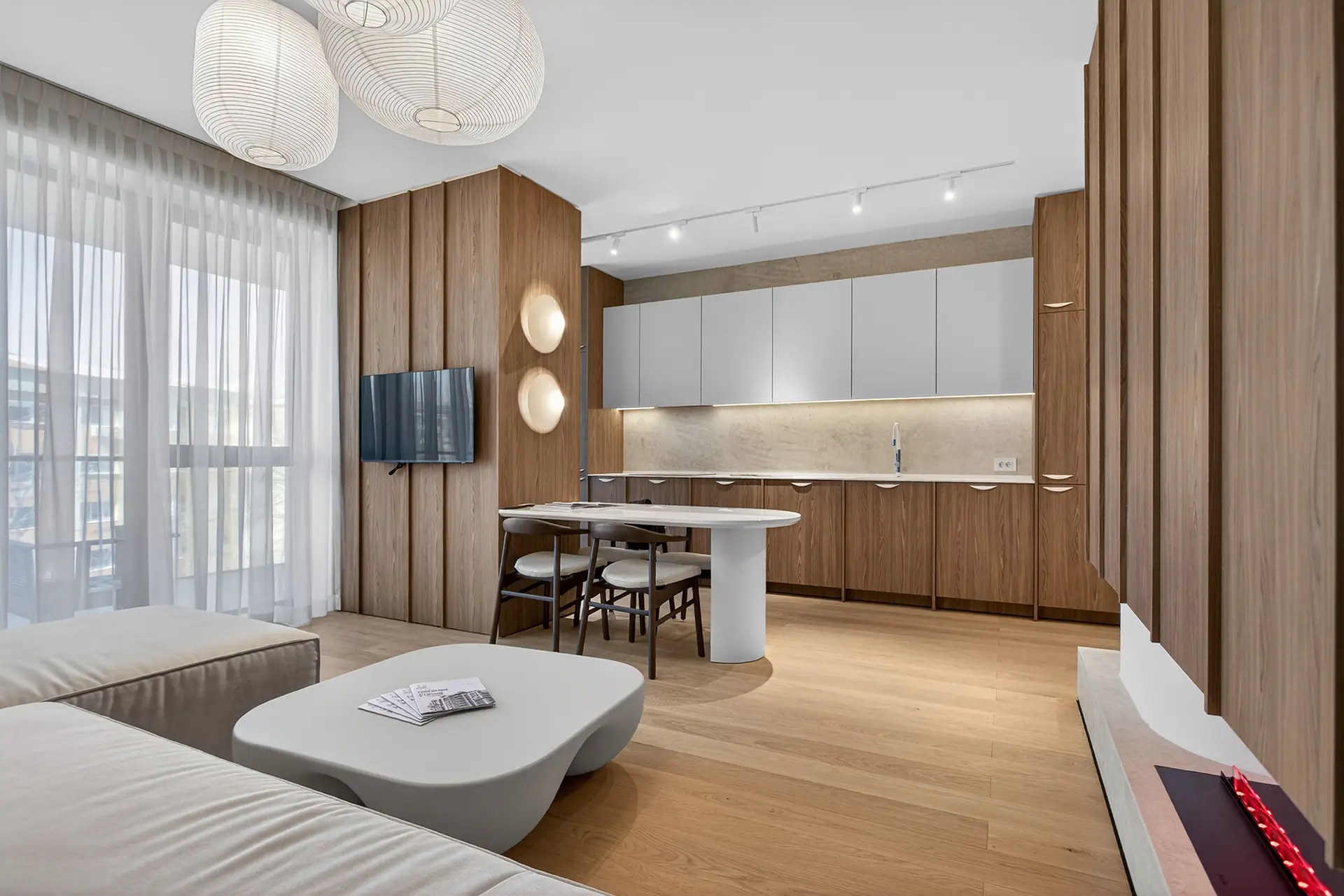 Interior Bravy Apartments — Amenajare propusă pentru conturarea unui spațiu echilibrat, unde funcționalitatea și estetica se completează natural, sugerând un stil de viață coerent și bine definit.